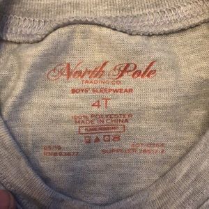 Boys holiday pajama set size 4T